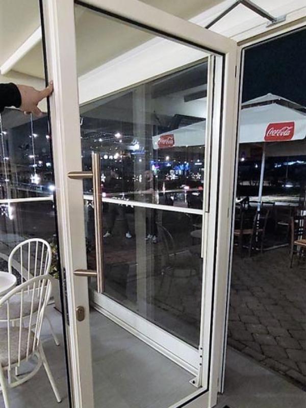 Κουφώματα Αλουμινίου